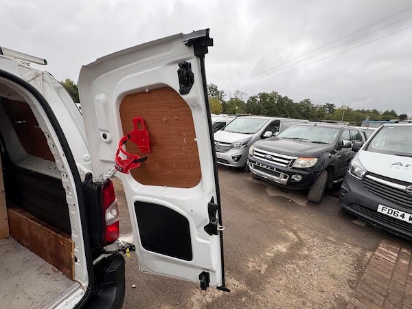 Used Citroen Berlingo 2022 for sale - 76261866: Photo 10