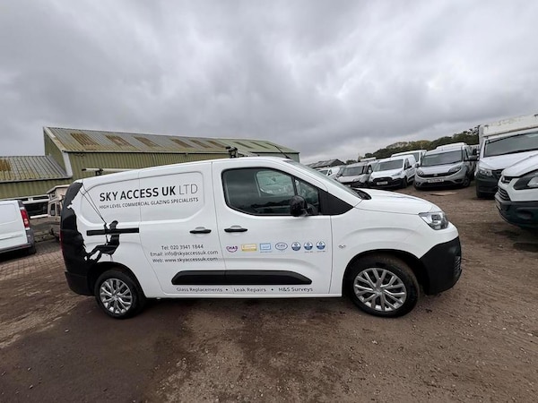 Used Citroen Berlingo 2022 for sale - 76261866: Photo 2