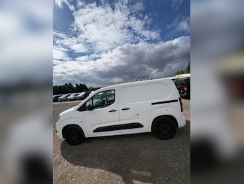 Used Vauxhall Combo 2019 for sale - 79603980: Photo