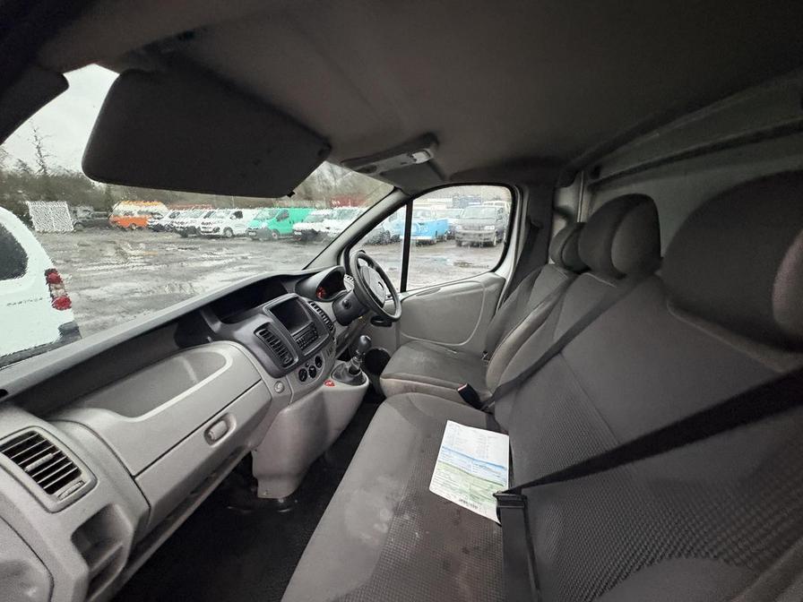 Used Vauxhall Vivaro for sale - 77239716: Photo 8