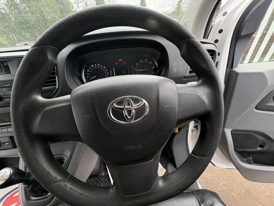 Used Toyota ProAce 2019 for sale - 77842207: Photo 15