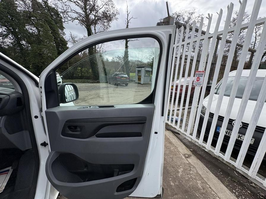 Used Toyota ProAce 2019 for sale - 77842207: Photo 19