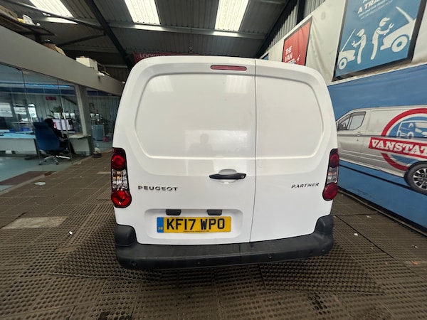 Used Peugeot Partner 2017 for sale - 75648959: Photo 12