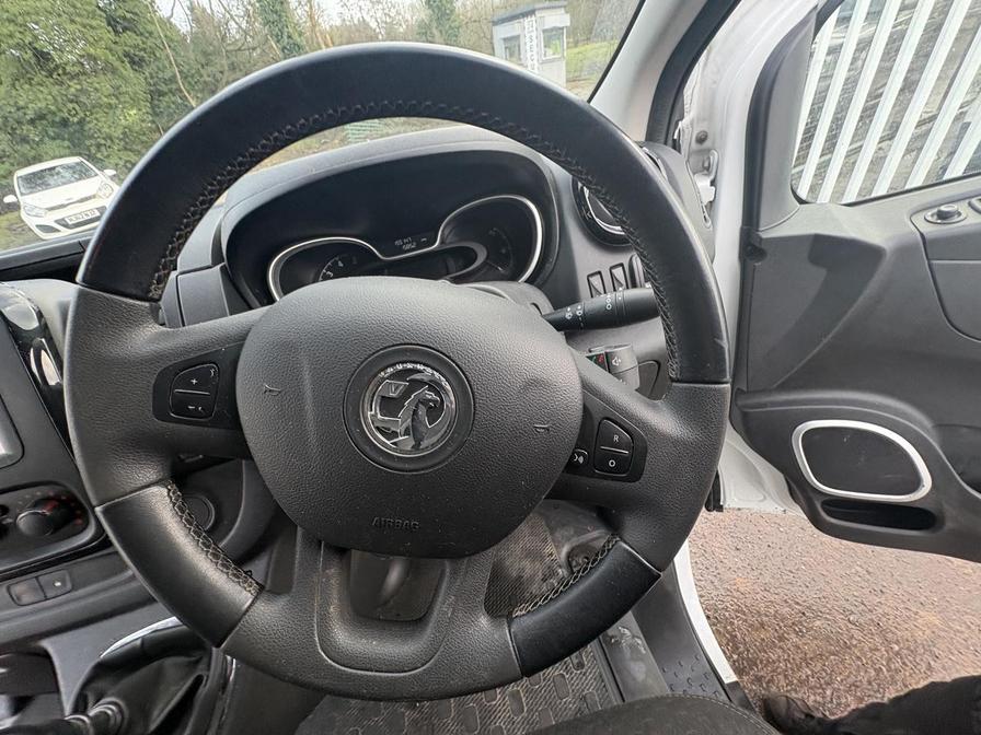 Used Vauxhall Vivaro 2018 for sale - 77401517: Photo 19