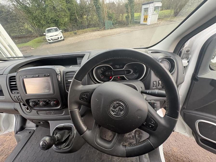 Used Vauxhall Vivaro 2018 for sale - 77401517: Photo 20
