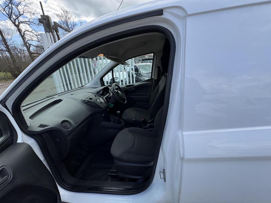 Used Ford Transit Courier 2020 for sale - 78089248: Photo 10