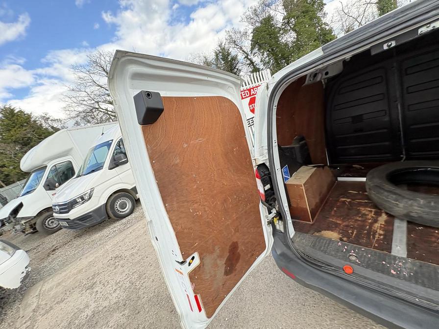 Used Ford Transit Courier 2020 for sale - 78089248: Photo 11