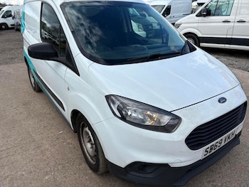 Ford Transit Courier feature image