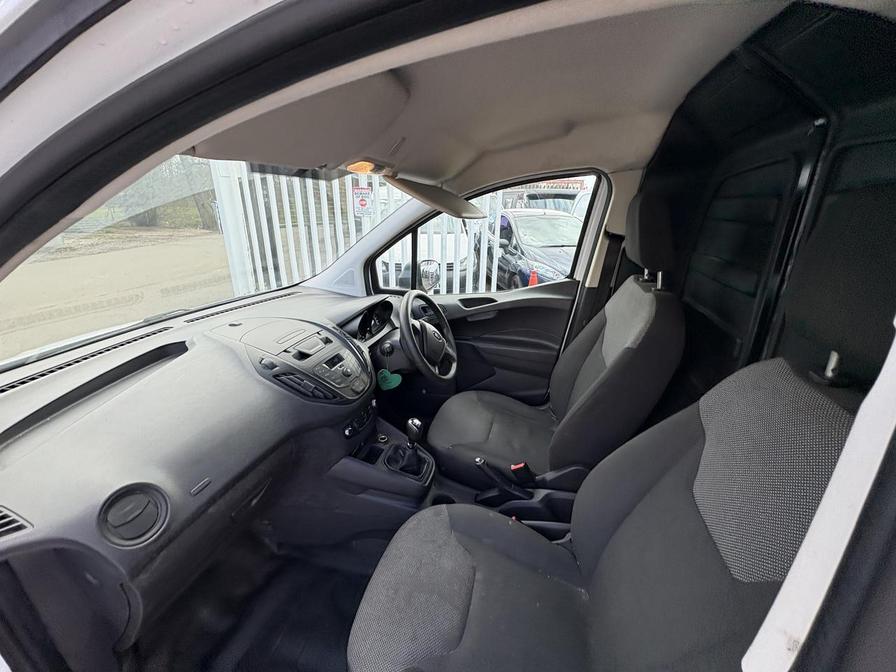 Used Ford Transit Courier 2020 for sale - 78089248: Photo 9