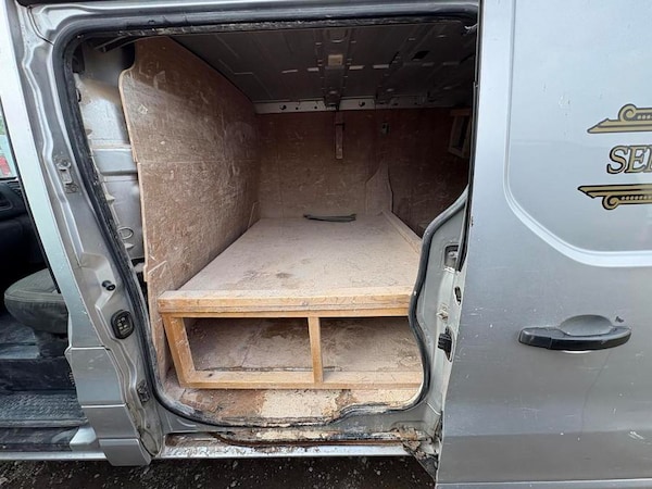 Used Vauxhall Vivaro 2015 for sale - 76261868: Photo 11