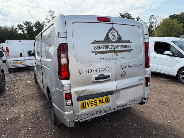 Used Vauxhall Vivaro 2015 for sale - 76261868: Photo 9