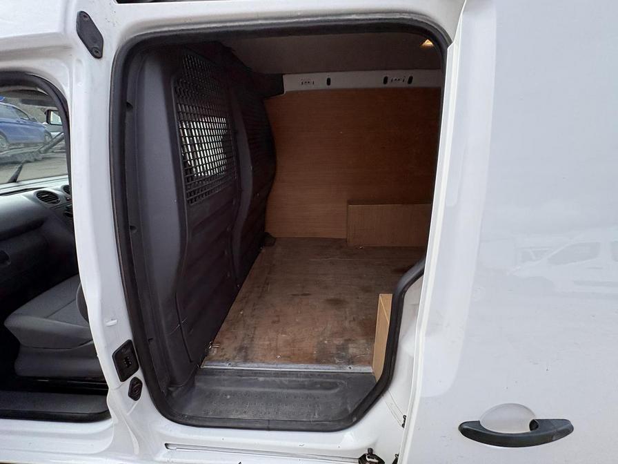 Used Volkswagen Caddy 2015 for sale - 77842206: Photo 10