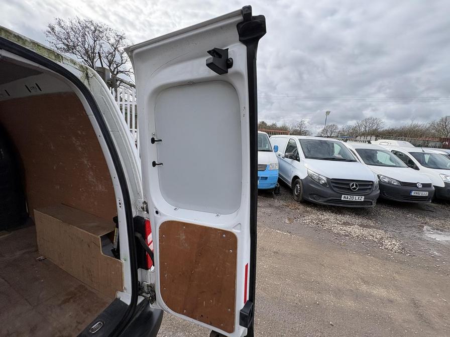 Used Volkswagen Caddy 2015 for sale - 77842206: Photo 12