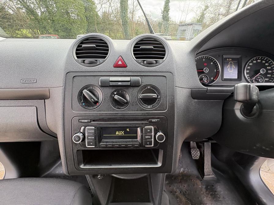Used Volkswagen Caddy 2015 for sale - 77842206: Photo 18