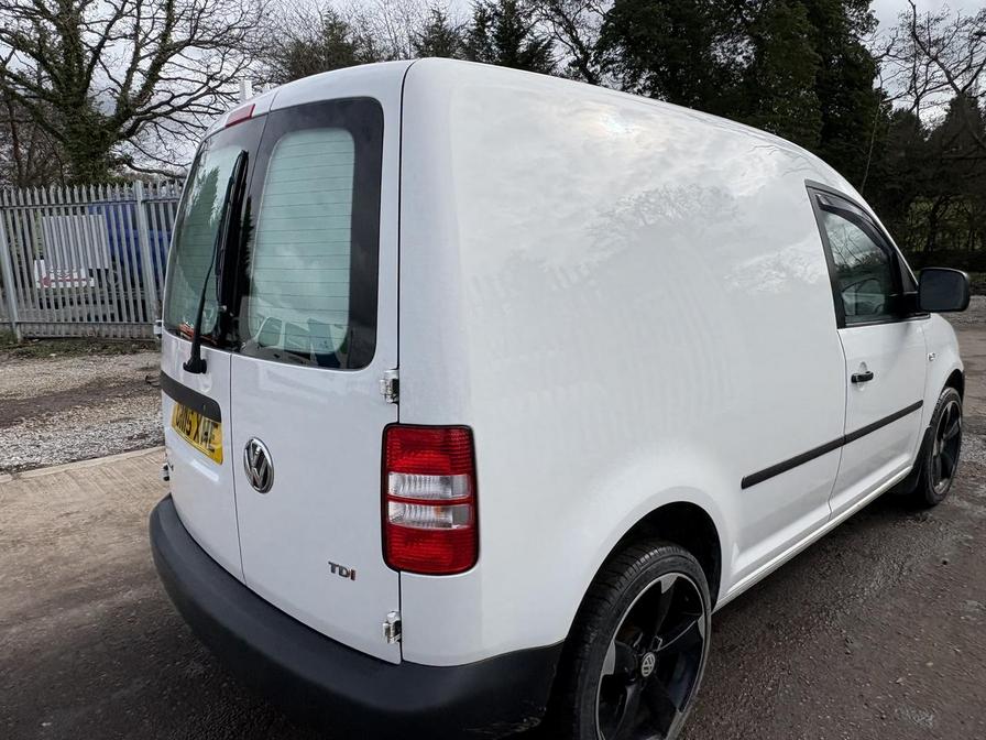 Used Volkswagen Caddy 2015 for sale - 77842206: Photo 4