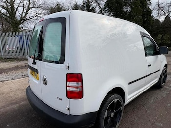 Used Volkswagen Caddy 2015 for sale - 77842206: Photo