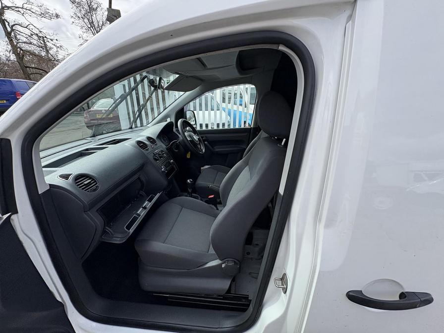 Used Volkswagen Caddy 2015 for sale - 77842206: Photo 6