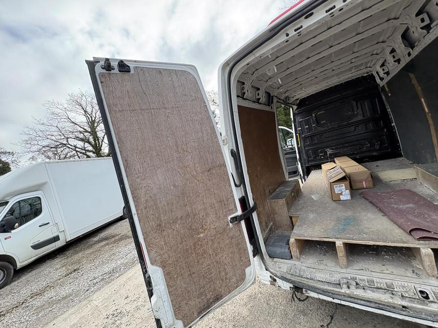 Used Volkswagen Crafter 2018 for sale - 78089241: Photo 12