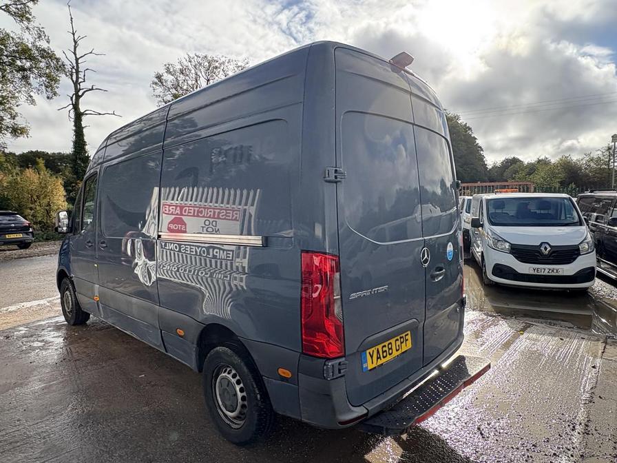 Used Mercedes-Benz Sprinter 2018 for sale - 76328535: Photo 12