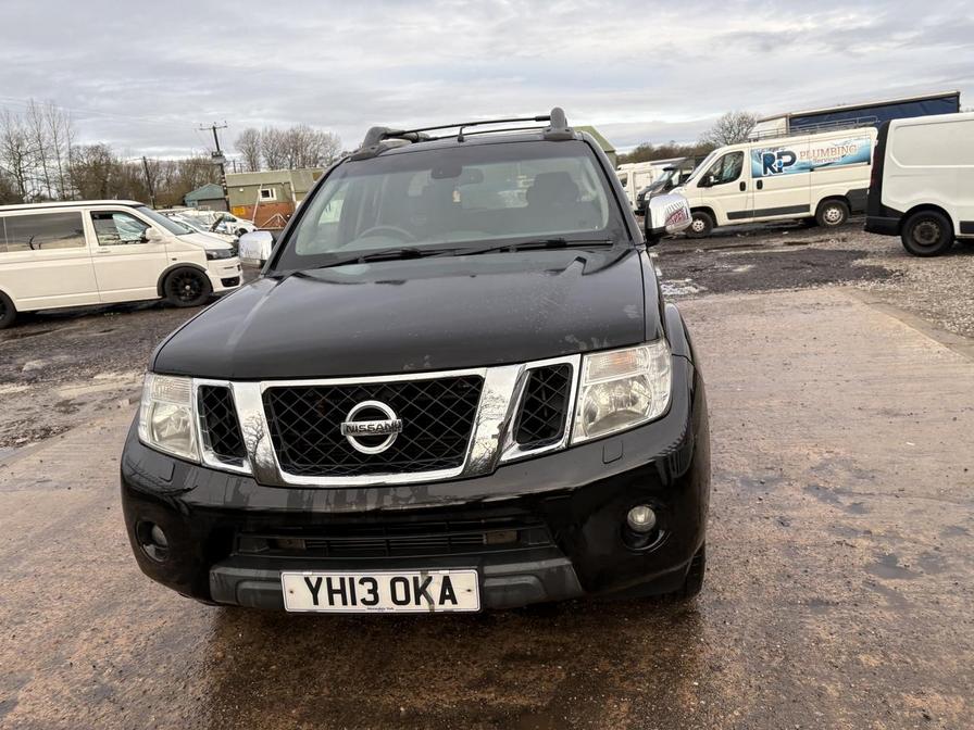 Used Nissan Navara 2013 for sale - 77051131: Photo 5