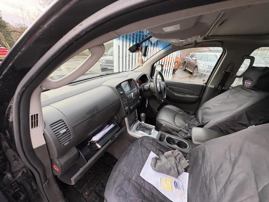 Used Nissan Navara 2013 for sale - 77051131: Photo 9