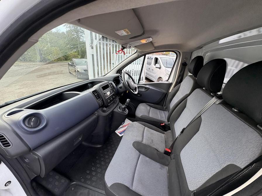 Used Vauxhall Vivaro 2015 for sale - 76401028: Photo 11