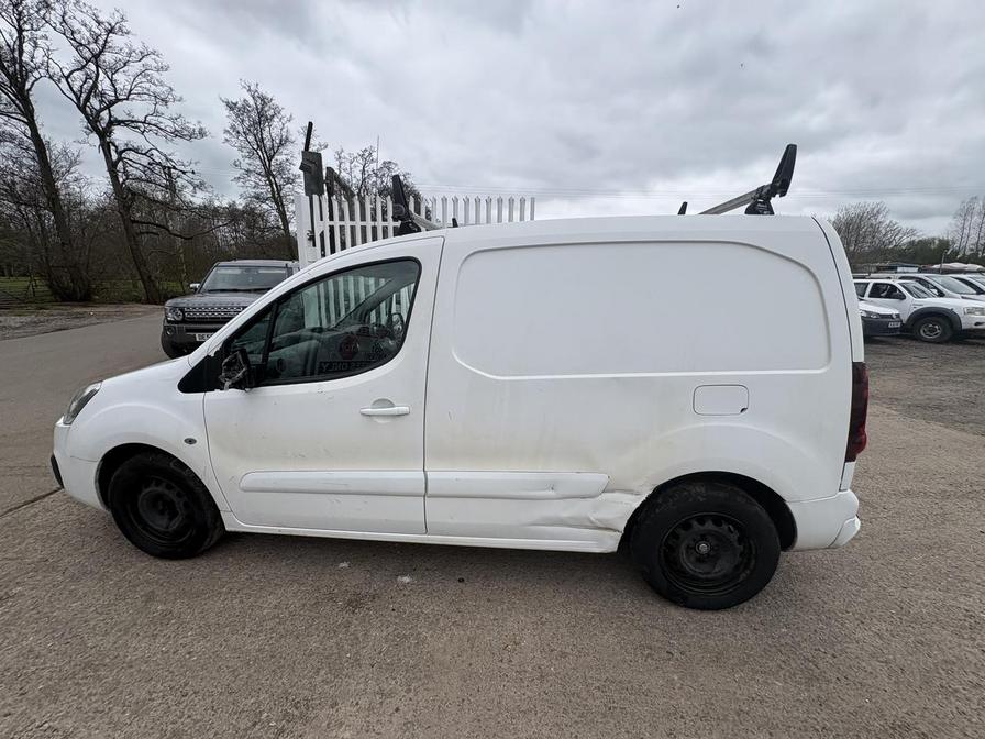 Used Citroen Berlingo 2016 for sale - 78118240: Photo 2