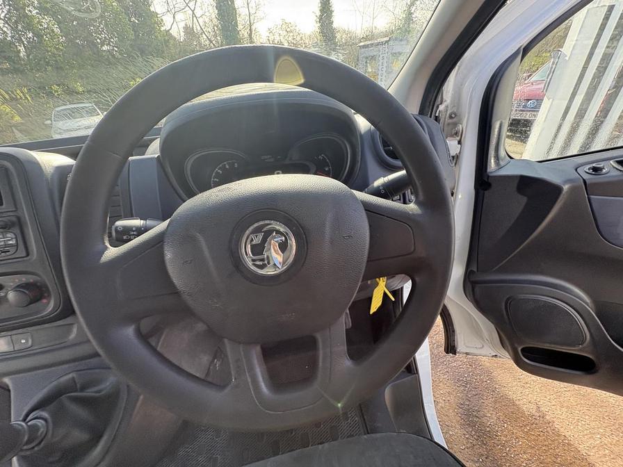 Used Vauxhall Vivaro 2017 for sale - 77894278: Photo 12