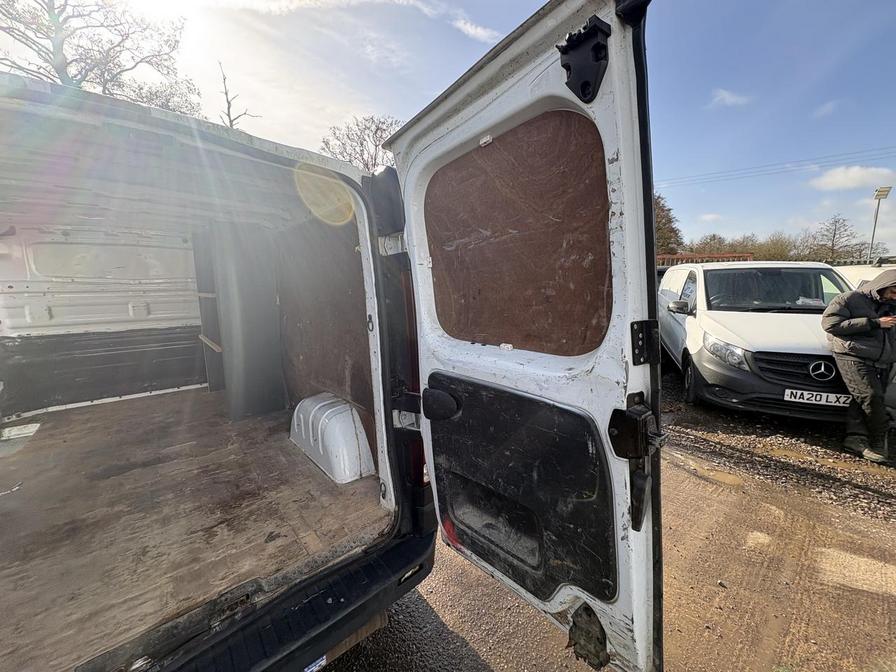 Used Vauxhall Vivaro 2017 for sale - 77894278: Photo 14