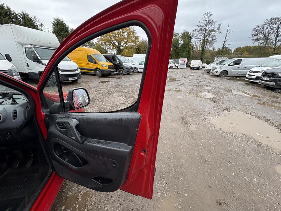 Used Citroen Berlingo 2015 for sale - 76475471: Photo 11