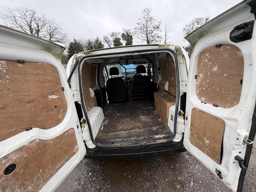 Used Peugeot Bipper 2011 for sale - 77321529: Photo 20