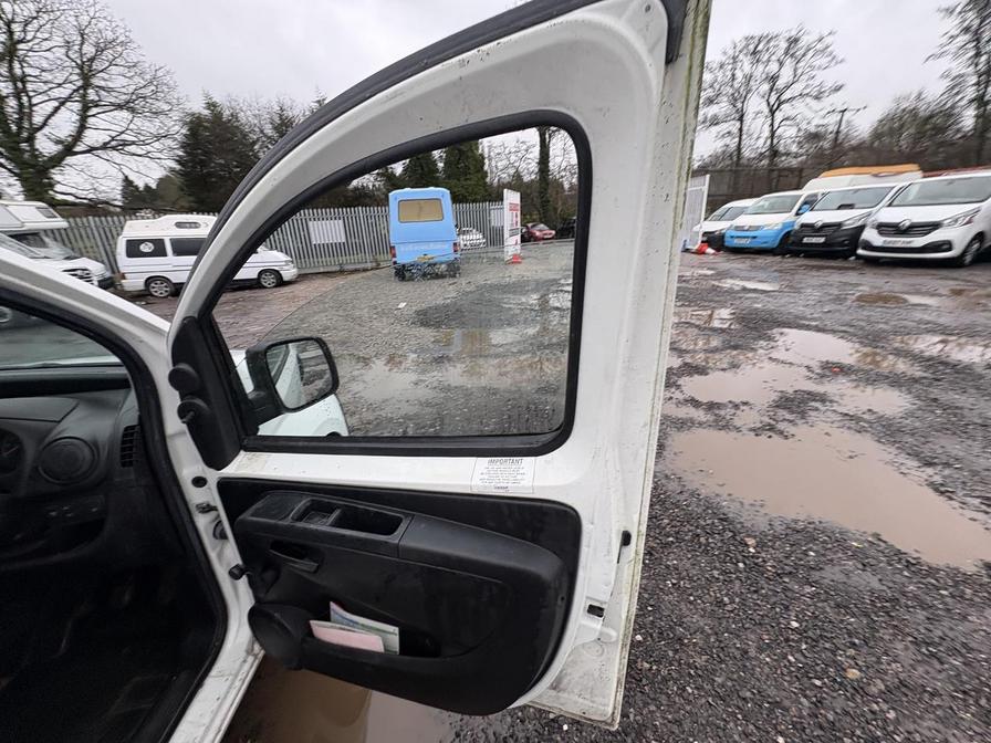 Used Peugeot Bipper 2011 for sale - 77321529: Photo 4