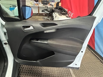 Used Ford Transit Courier 2015 for sale - 75722671: Photo