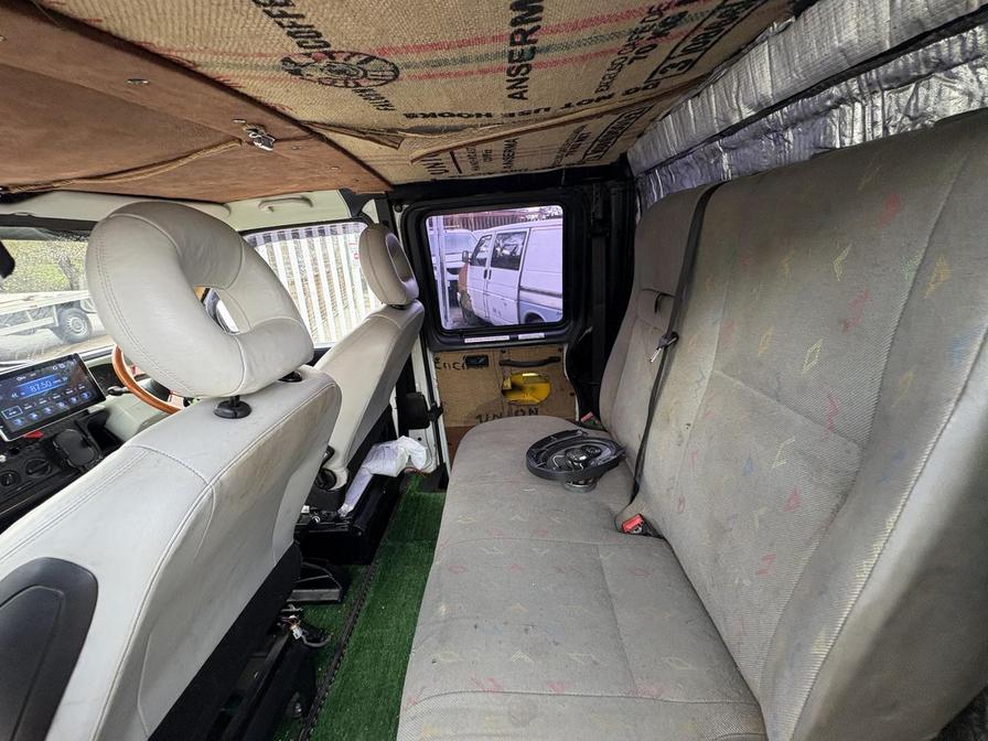 Used Volkswagen Transporter 2001 for sale - 77514148: Photo 14