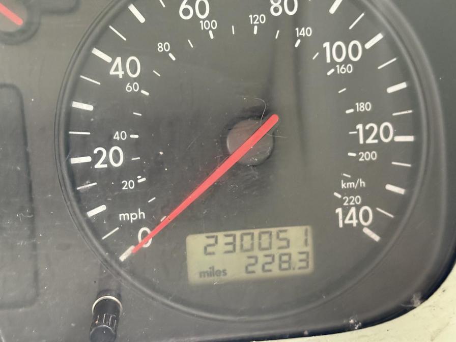 Used Volkswagen Transporter 2001 for sale - 77514148: Photo 2