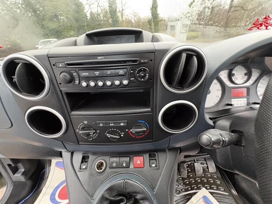 Used Peugeot Partner Tepee 2008 for sale - 77232735: Photo 15