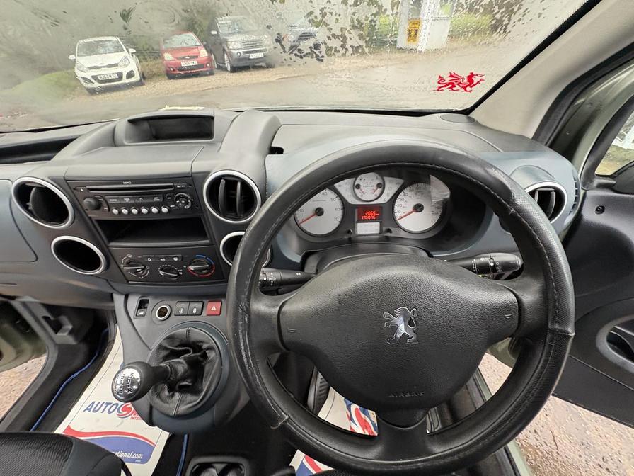 Used Peugeot Partner Tepee 2008 for sale - 77232735: Photo 18