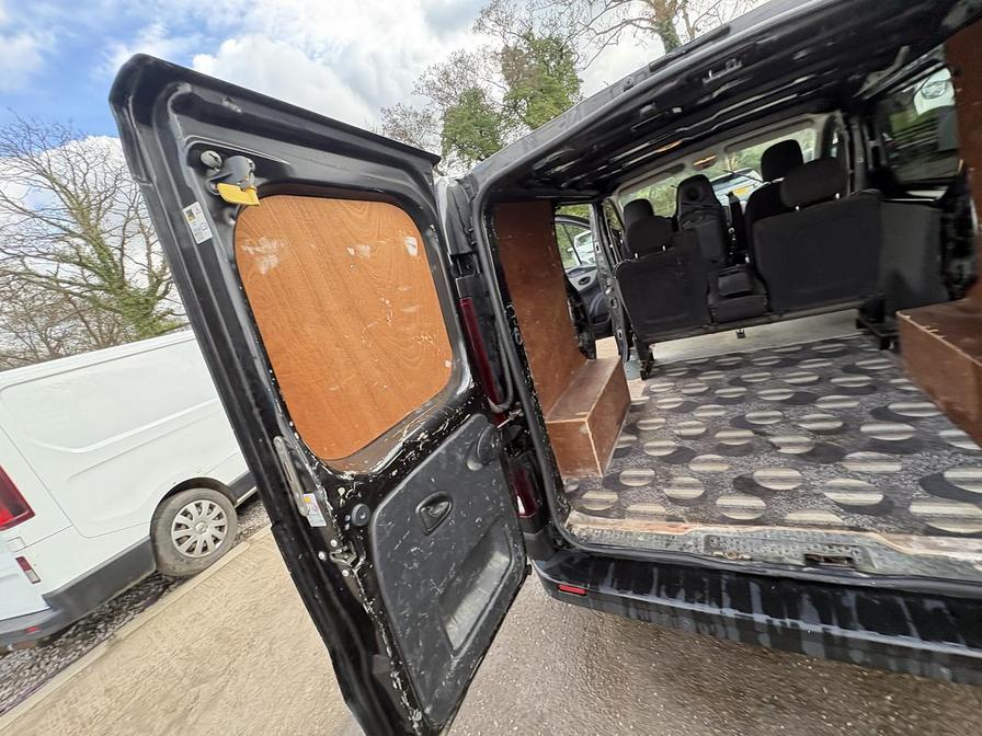 Used Renault Trafic 2017 for sale - 77842211: Photo 12