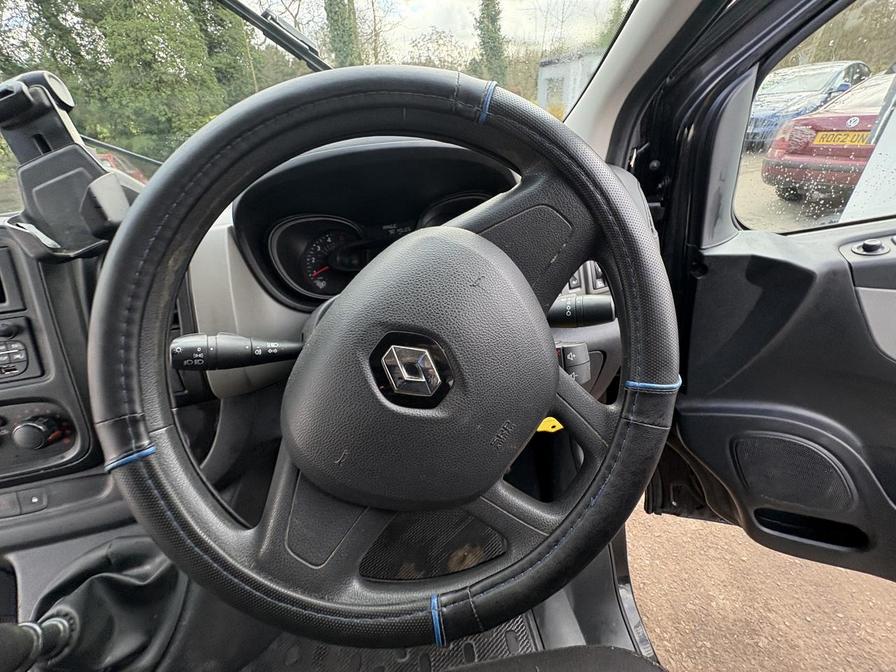 Used Renault Trafic 2017 for sale - 77842211: Photo 13