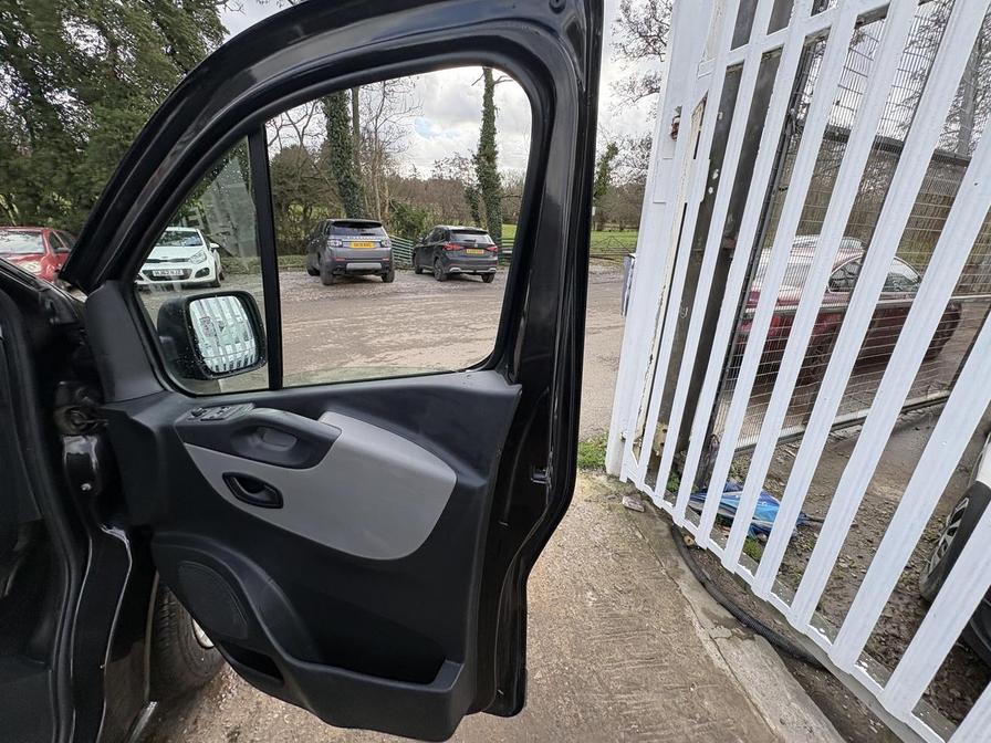 Used Renault Trafic 2017 for sale - 77842211: Photo 14