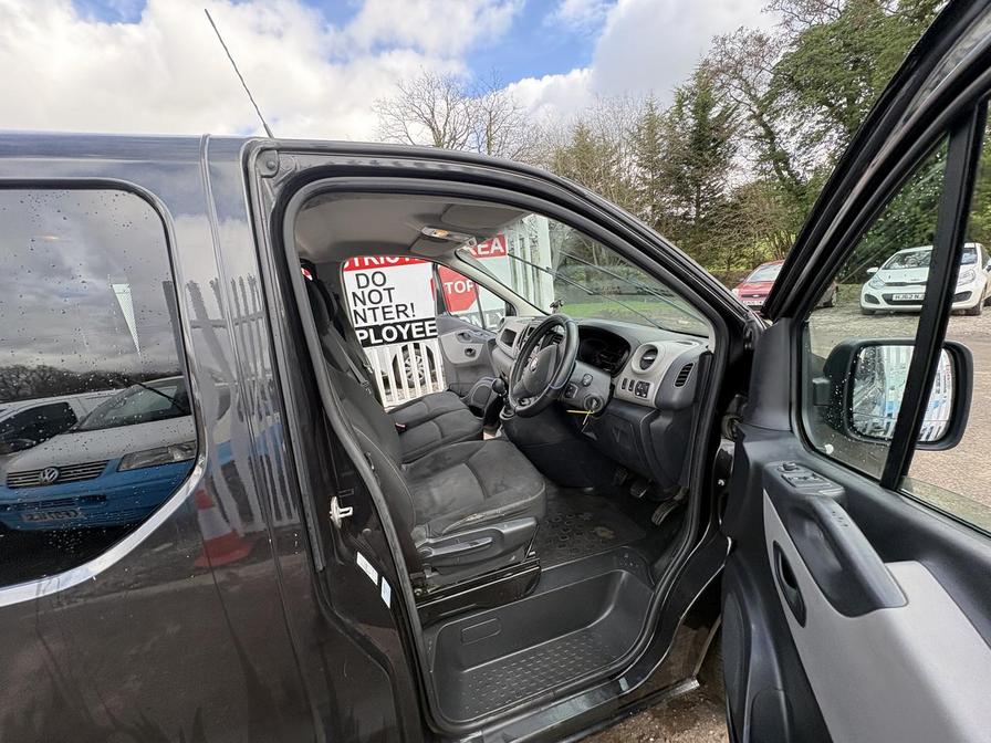 Used Renault Trafic 2017 for sale - 77842211: Photo 15