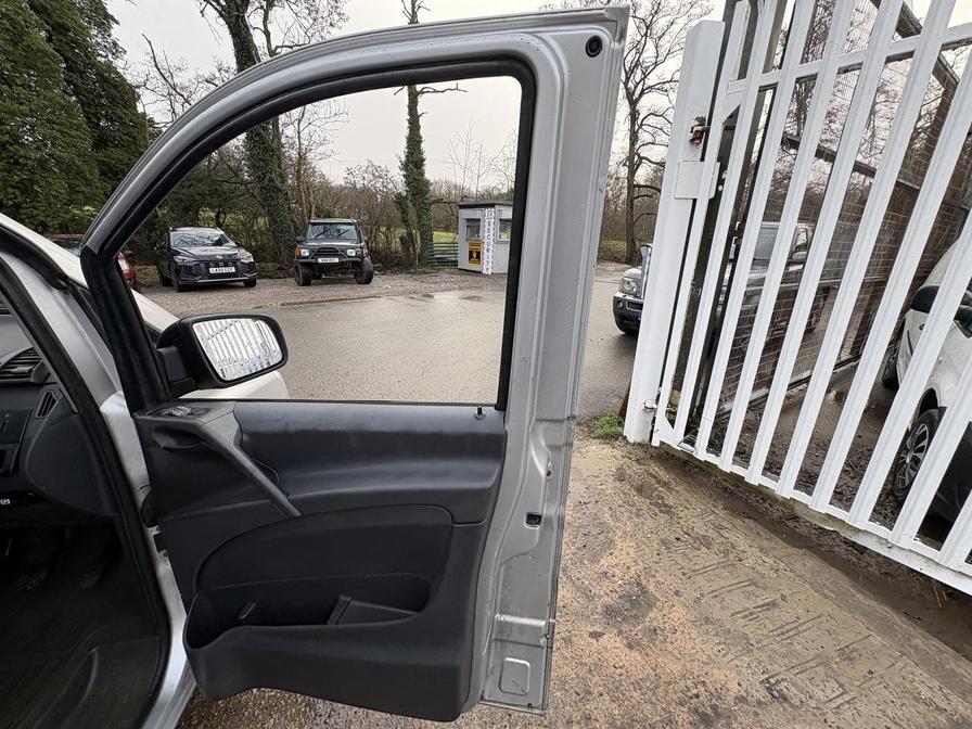 Used Mercedes-Benz Vito for sale - 77239708: Photo 14