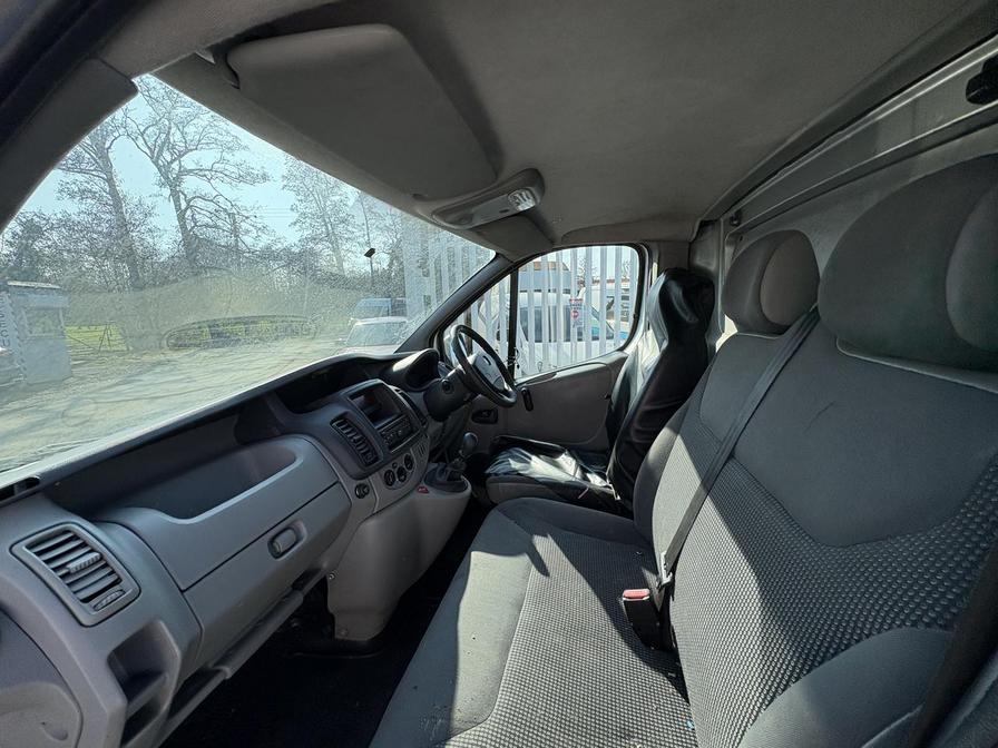 Used Vauxhall Vivaro 2014 for sale - 77771784: Photo 11