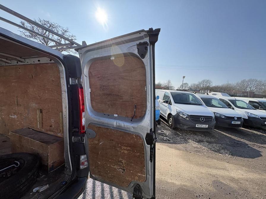 Used Vauxhall Vivaro 2014 for sale - 77771784: Photo 15