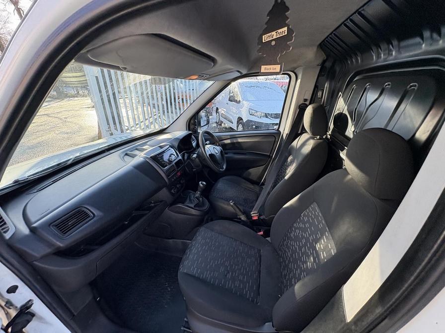 Used Vauxhall Combo 2016 for sale - 77102755: Photo 10