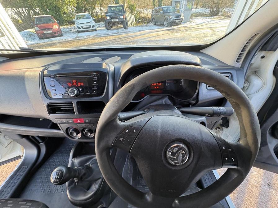 Used Vauxhall Combo 2016 for sale - 77102755: Photo 13