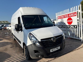 Vauxhall Movano feature image