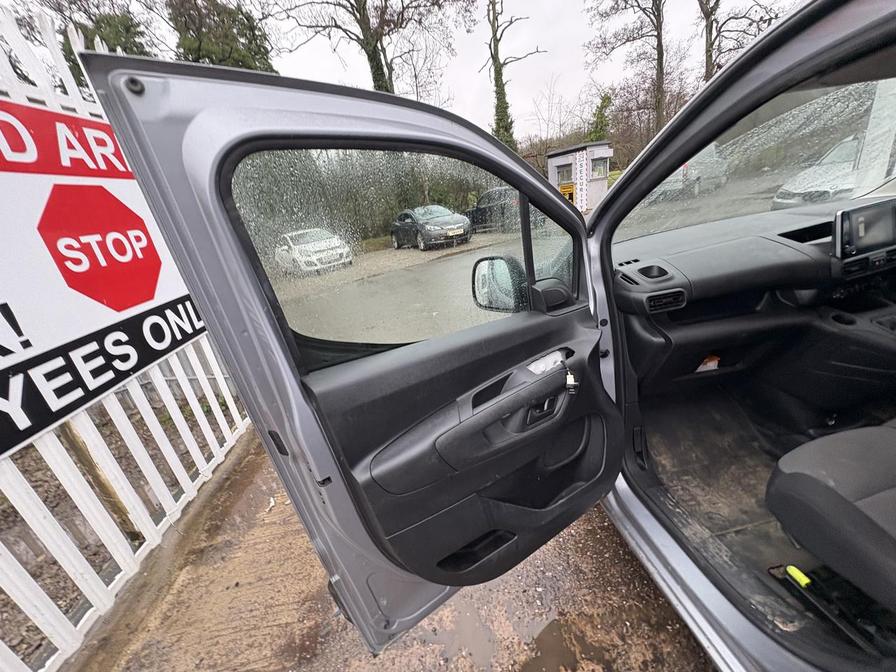 Used Citroen Berlingo 2020 for sale - 77480489: Photo 12