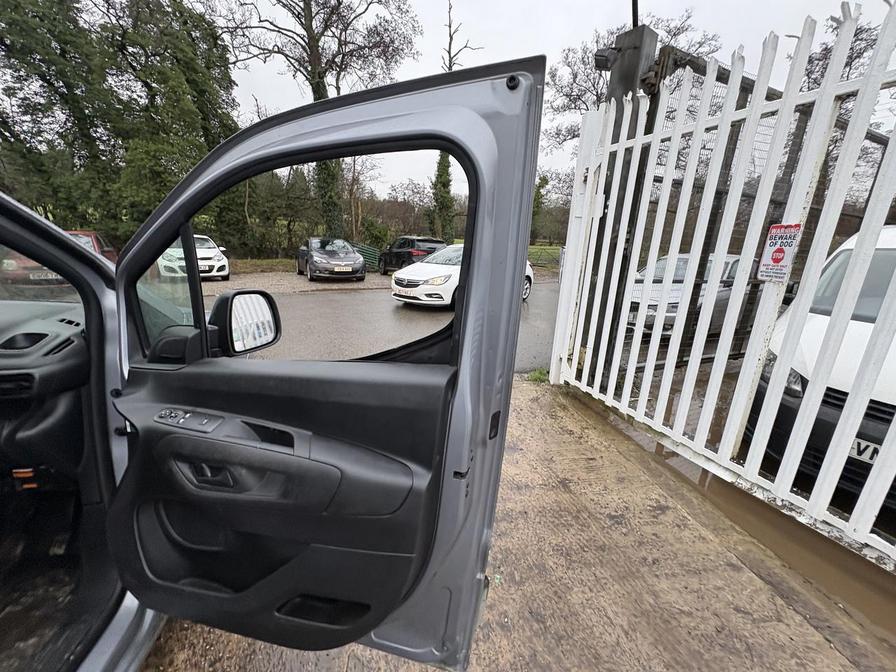 Used Citroen Berlingo 2020 for sale - 77480489: Photo 8