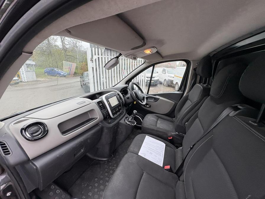 Used Renault Trafic 2015 for sale - 76515201: Photo 15